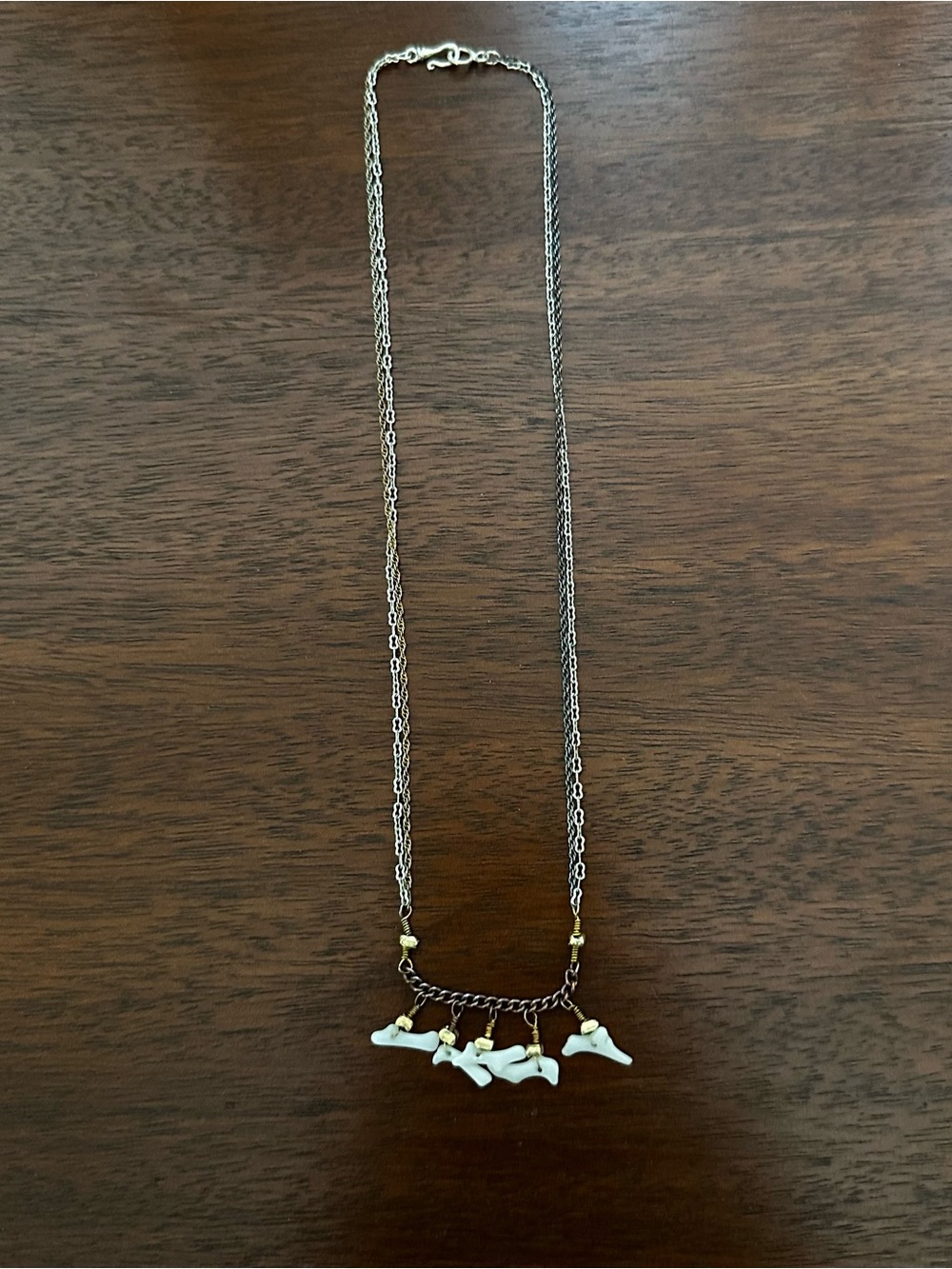 Women’s necklace gold silver bronze tone white accents